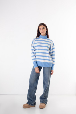 Светр жіночий